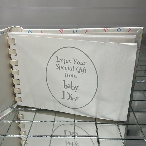 Baby Dior Photo Book 10 Double Sided 4”x 6” Pages Photo Book - Picture 5 of 7
